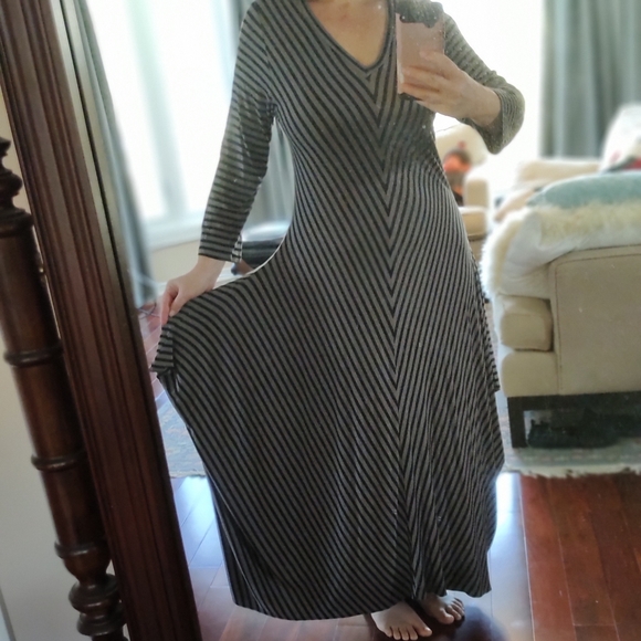 Beautiful Comfy USA Dress - Picture 1 of 5